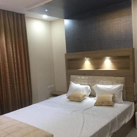 Rose Garden Apartment Dhaka Exterior photo